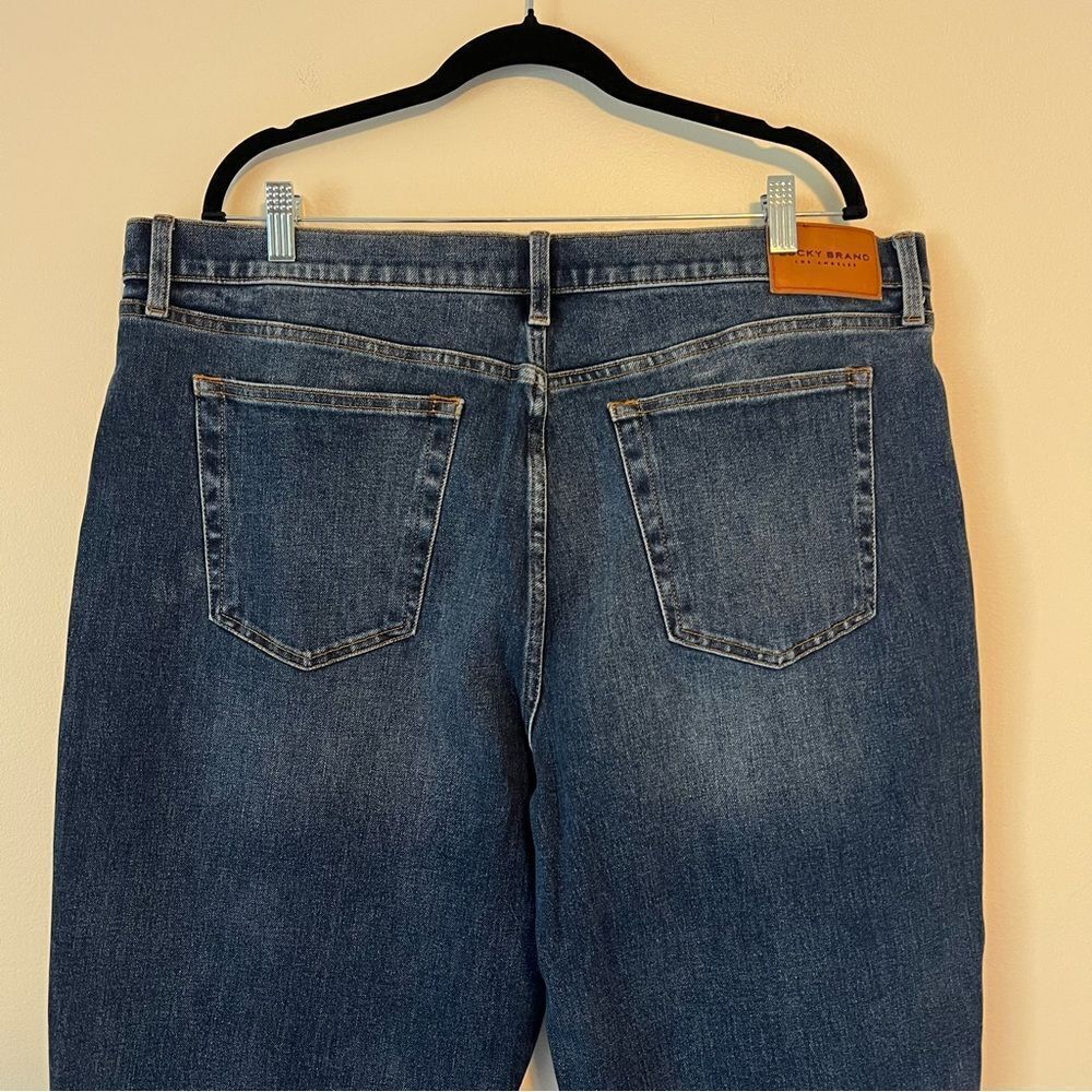Lucky Brand Mid Rise Crop Wide Leg Jeans NWOT Plus Size 20 - Picture 6 of 12